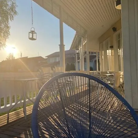 Hotelli Kaustinen 3*