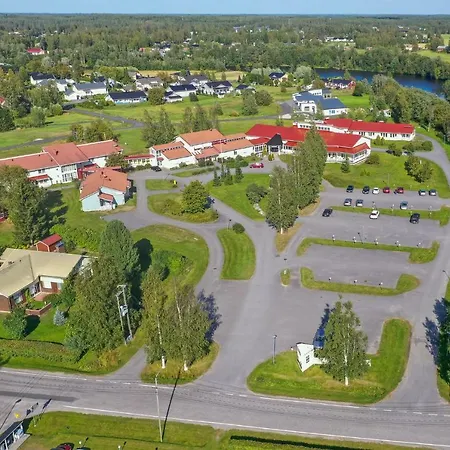 Отель Hotelli Kaustinen 3*